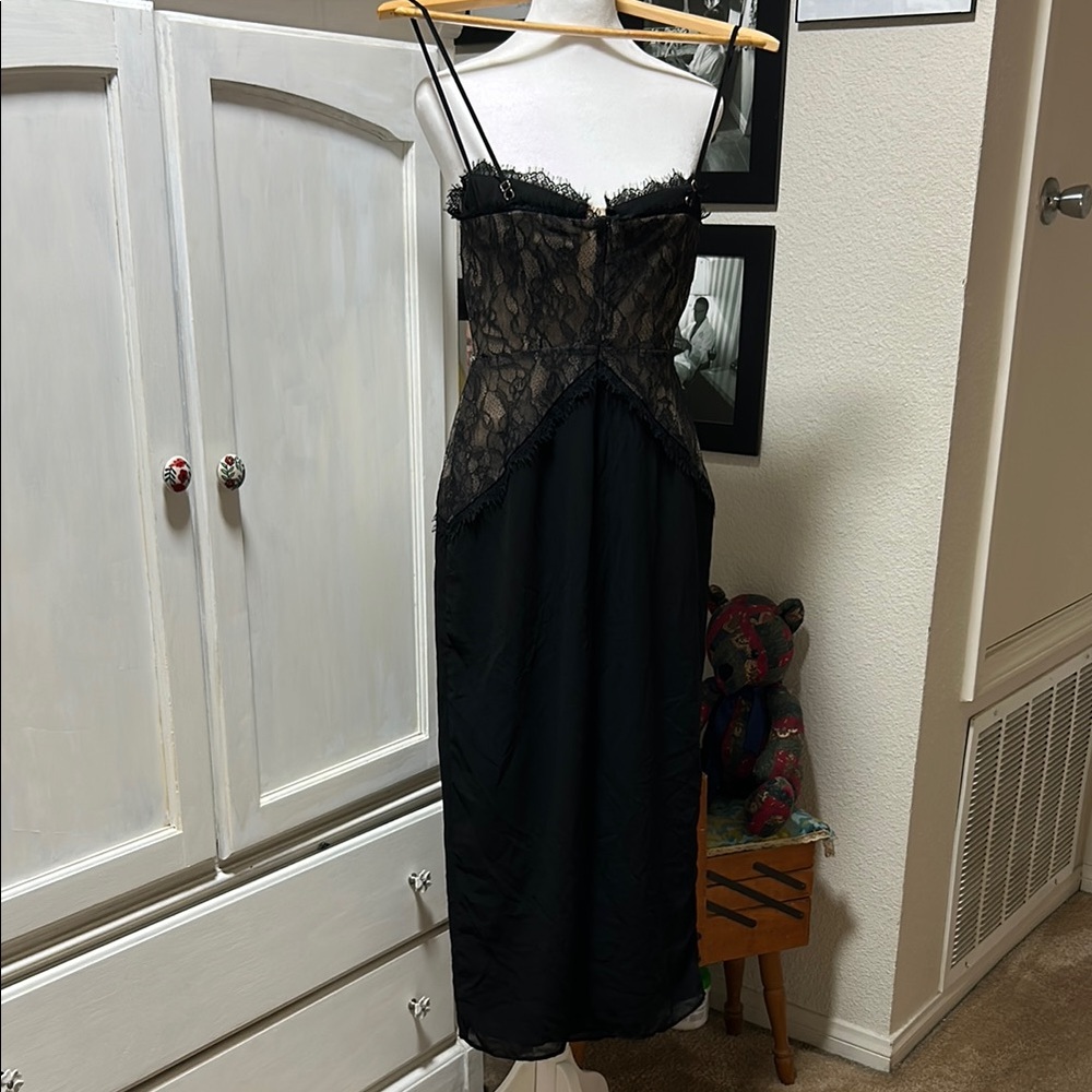 Forever 21 Black Chemise Style spaghetti strap dress with Elegant Lace Details - Picture 4 of 6